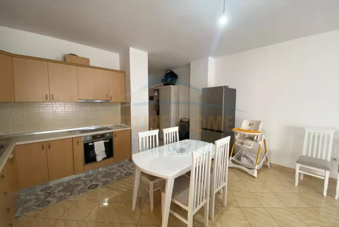 Shtepi ne shitje 2+1 ne Tirane - 155,000 Euro