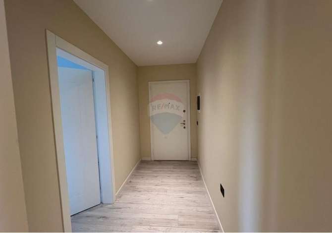 Zyre Per Qira Ne Bllok