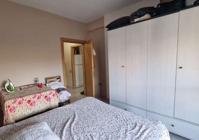Shtepi me qera 2+1 ne Tirane - 550 Euro