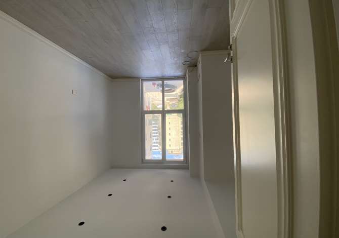 Ambient biznesi me qera 3+1 ne Tirane - 1,000 Euro