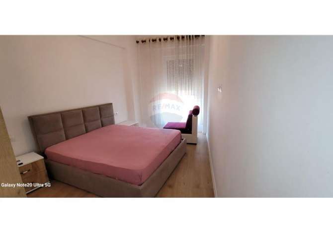 Shtepi me qera 2+1 ne Tirane - 600 Euro