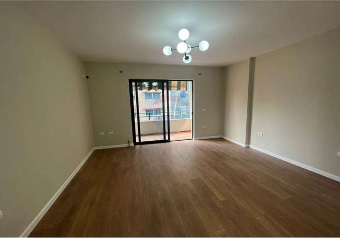 Shtepi ne shitje 2+1 ne Tirane - 185,000 Euro