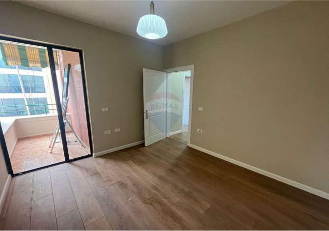 Shtepi ne shitje 2+1 ne Tirane - 185,000 Euro