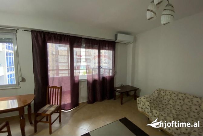 Shtepi me qera 1+1 ne Tirane - 550 Euro