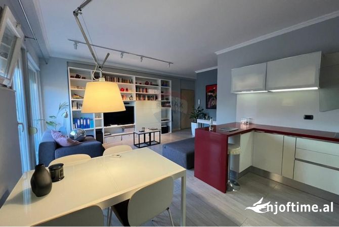 Shtepi ne shitje 2+1 ne Tirane - 160,000 Euro