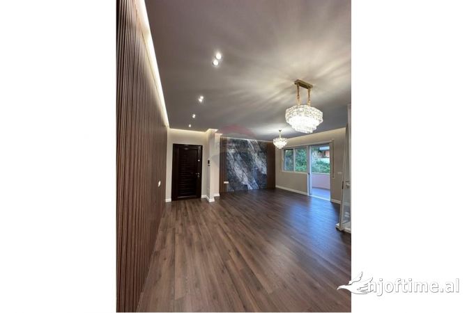 Shtepi ne shitje 2+1 ne Tirane - 210,000 Euro
