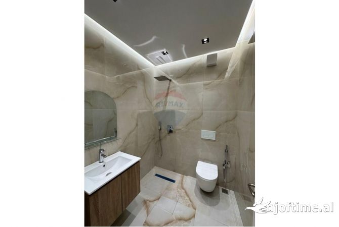 Shtepi ne shitje 2+1 ne Tirane - 210,000 Euro