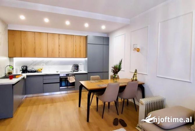 Shtepi me qera 2+1 ne Tirane - 600 Euro