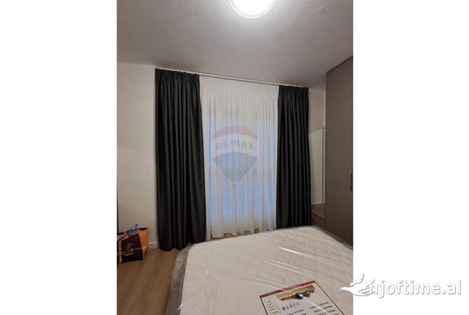 Shtepi me qera 2+1 ne Tirane - 700 Euro