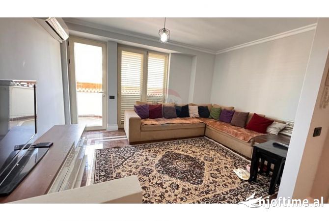 Shtepi me qera 3+1 ne Tirane - 750 Euro