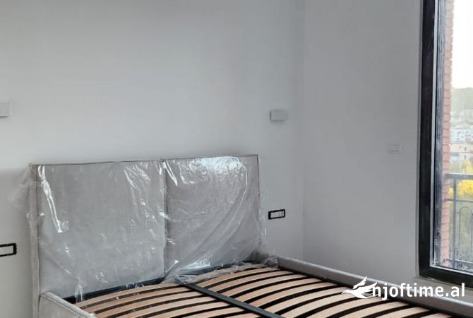 Shtepi me qera 1+1 ne Tirane - 850 Euro