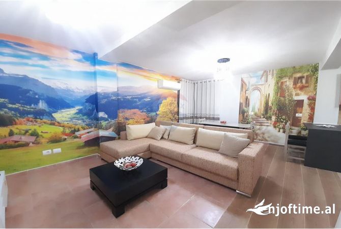 Shtepi me qera 2+1 ne Tirane - 650 Euro