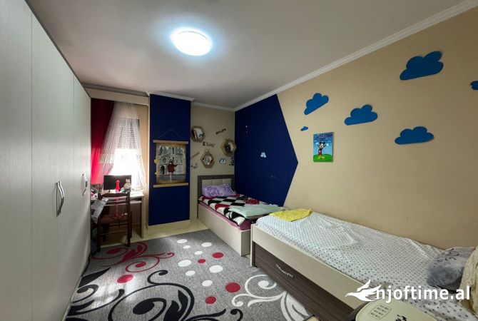 Shtepi me qera 2+1 ne Tirane - 52,000 Leke
