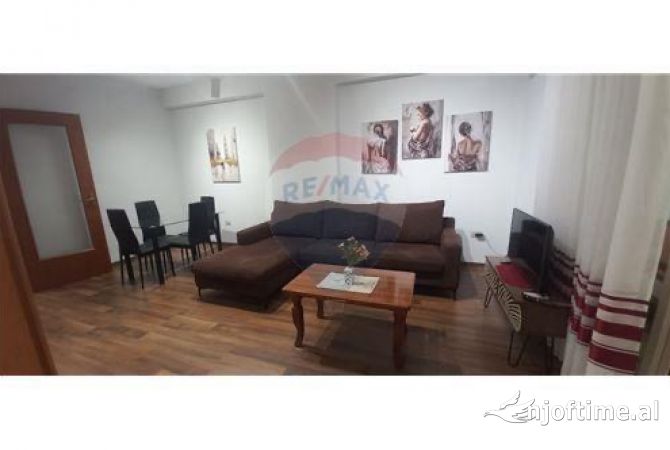 Shtepi me qera 1+1 ne Tirane - 550 Euro