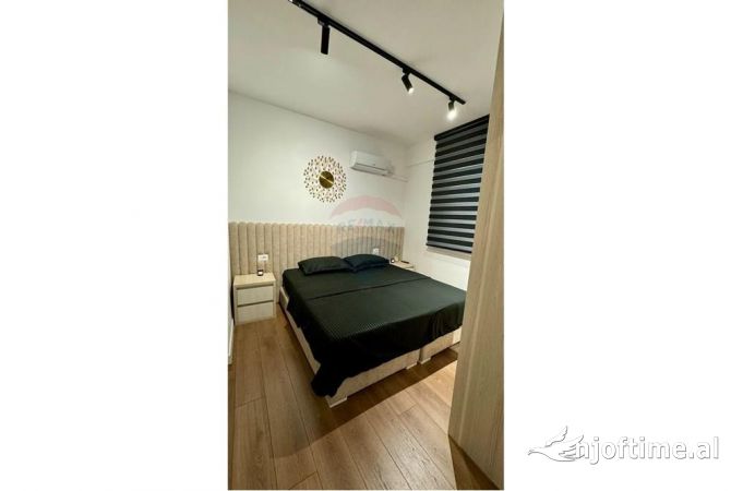 Shtepi me qera Apartament ne Tirane, 1+1, Mobilimi E mobiluar, Pagesa 550  Euro.