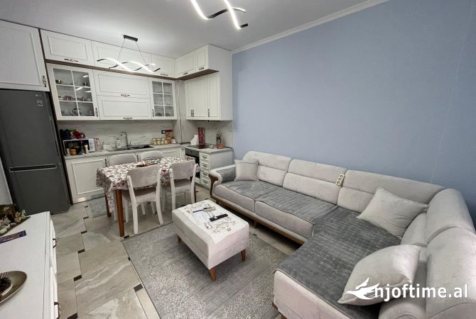 Shtepi me qera 1+1 ne Tirane - 550 Euro