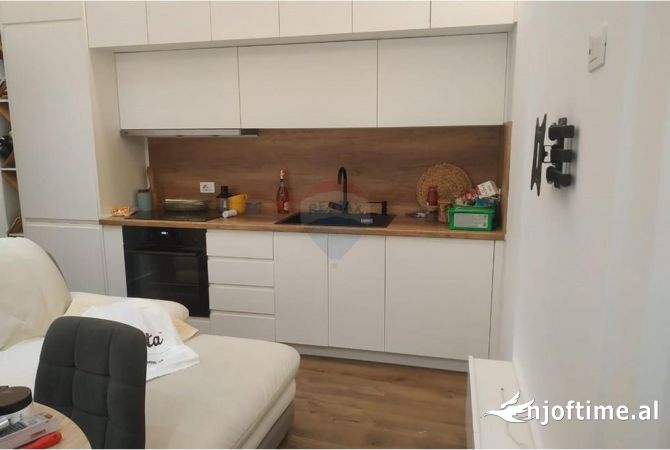 Shtepi me qera 1+1 ne Tirane - 450 Euro