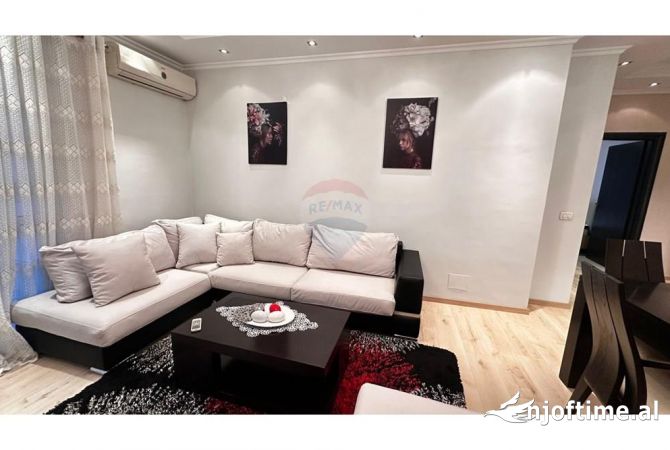 Shtepi me qera 2+1 ne Tirane - 700 Euro