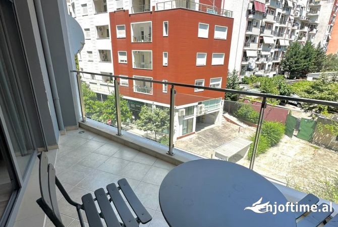 Shtepi me qera Apartament ne Tirane, 2+1, Mobilimi E mobiluar, Pagesa 750  Euro.