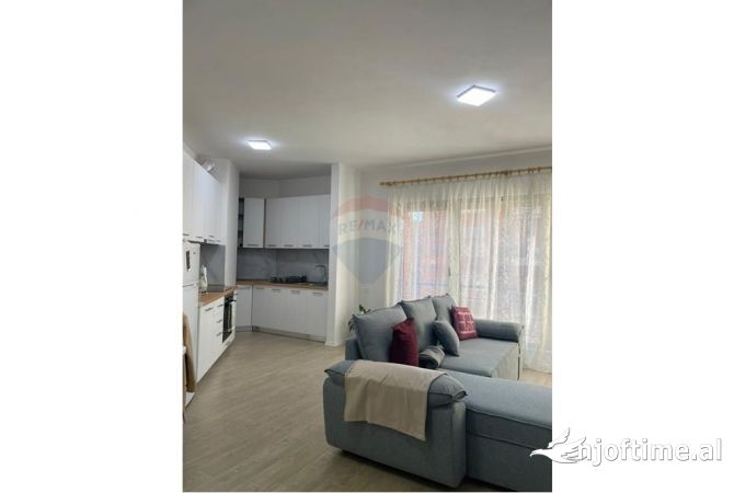 Shtepi me qera 1+1 ne Tirane - 600 Euro