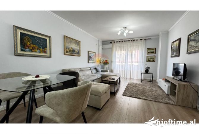 Shtepi me qera 1+1 ne Tirane - 700 Euro