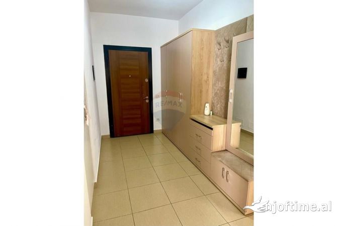 Shtepi me qera 1+1 ne Tirane - 550 Euro