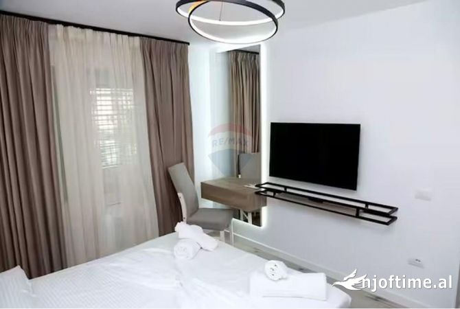 Shtepi me qera Apartament ne Tirane, 2+1, Mobilimi E mobiluar, Pagesa 650  Euro.