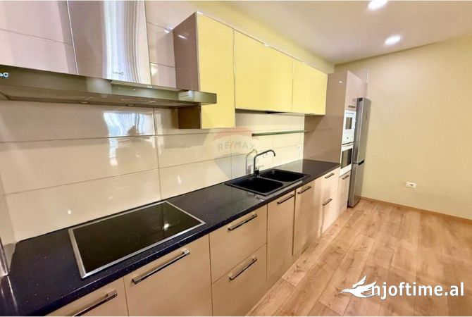 Shtepi me qera 2+1 ne Tirane - 750 Euro