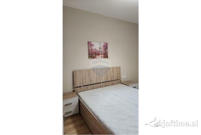 Shtepi me qera 1+1 ne Tirane - 650 Euro
