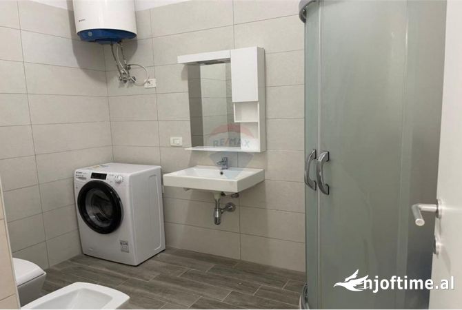 Shtepi me qera 1+1 ne Tirane - 650 Euro