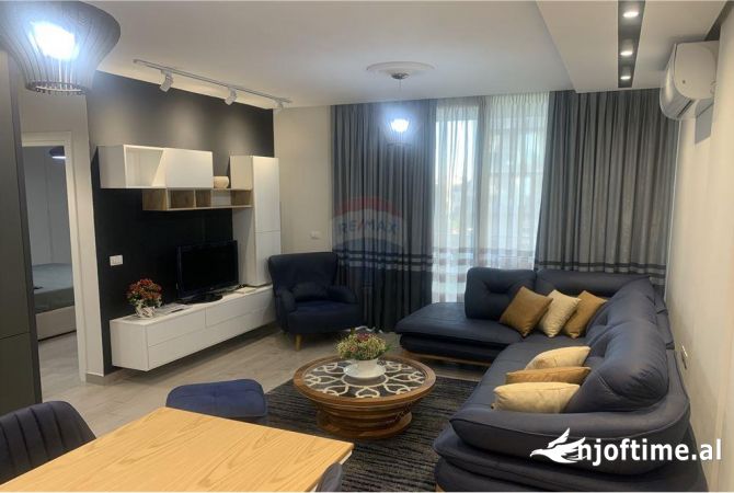Shtepi me qera 2+1 ne Tirane - 750 Euro