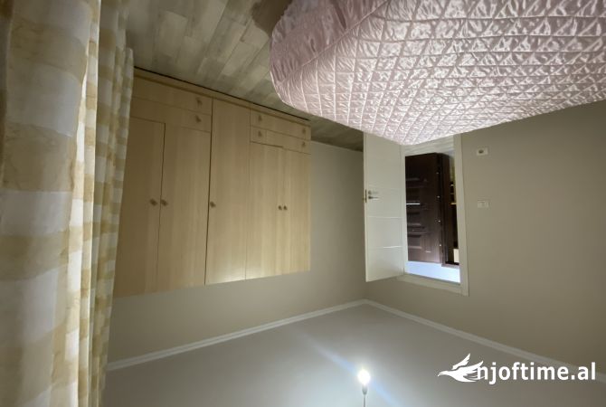 Shtepi ne shitje 2+1 ne Tirane - 140,000 Euro