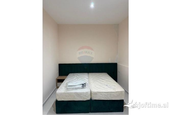 Shtepi me qera Apartament ne Tirane, 1+1, Mobilimi E mobiluar, Pagesa 450  Euro.