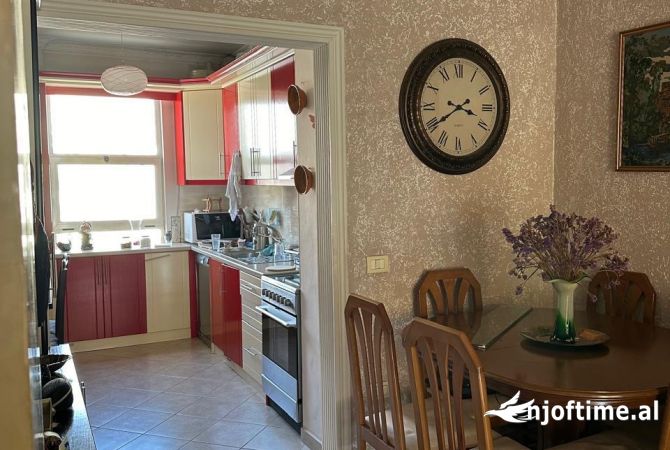 Shtepi me qera 2+1 ne Tirane - 600 Euro