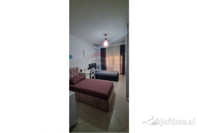 Shtepi ne shitje Apartament ne Tirane, 1+1, Mobilimi E mobiluar, Pagesa 170,000  Euro.
