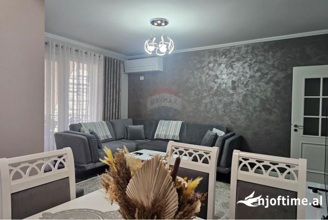 Shtepi ne shitje 2+1 ne Tirane - 263,000 Euro