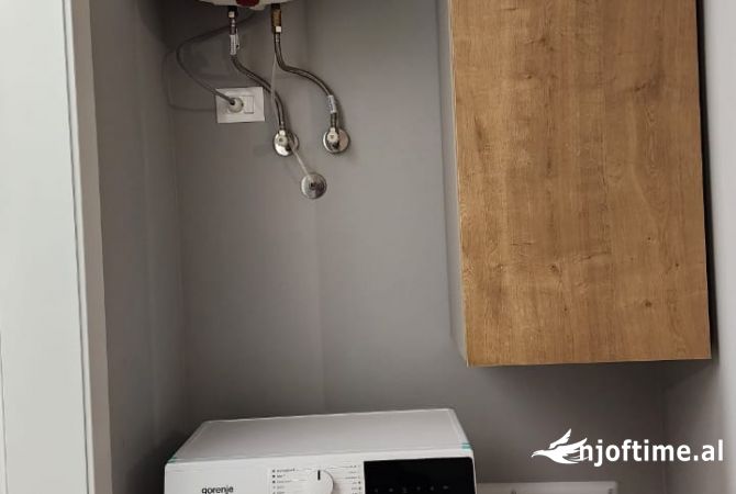 Shtepi me qera Apartament ne Tirane, 1+1, Mobilimi E mobiluar, Pagesa 650  Euro.