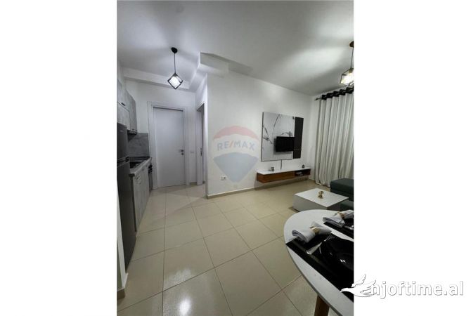 Shtepi me qera Apartament ne Tirane, 1+1, Mobilimi E mobiluar, Pagesa 600  Euro.