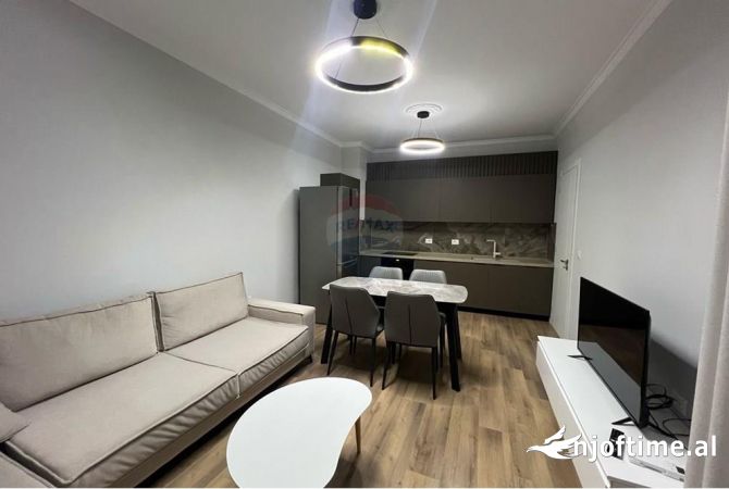 Apartament 2 + 1 + Post Parkimi me qira ne porcelan