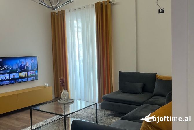 Shtepi me qera 1+1 ne Tirane - 600 Euro