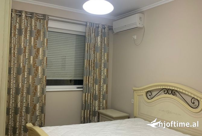 Shtepi me qera 3+1 ne Tirane - 800 Euro