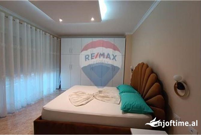 Shtepi me qera 2+1 ne Tirane - 800 Euro