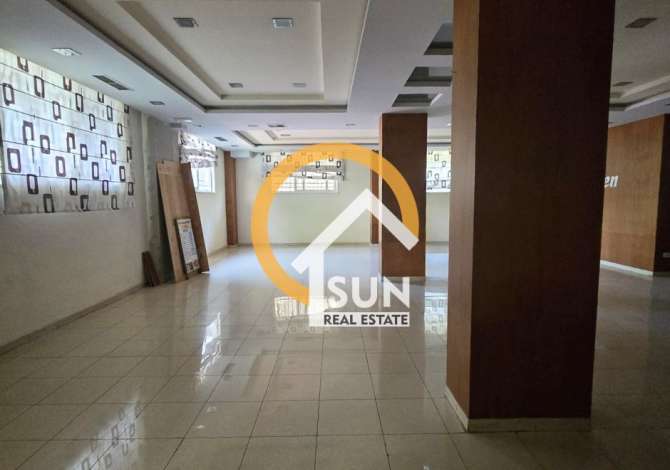 Ambient biznesi ne shitje 3+1 ne Shkoder - 115,000 Euro