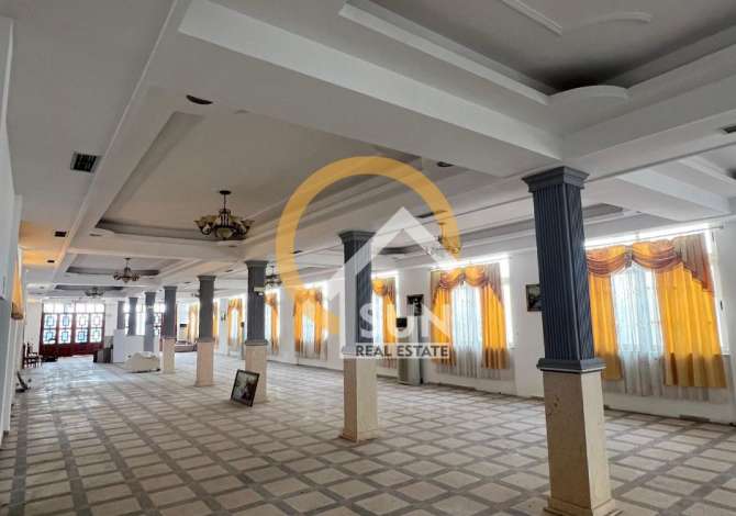 Ambient biznesi me qera 3+1 ne Shkoder - 500 Euro