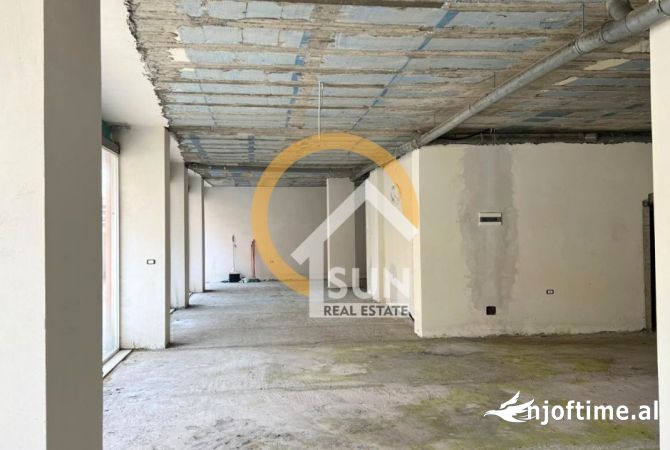 Ambient biznesi ne shitje 3+1 ne Shkoder - 201,000 Euro