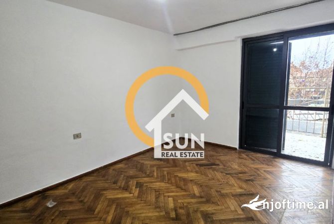 Shtepi me qera 2+1 ne Shkoder - 30,000 Leke
