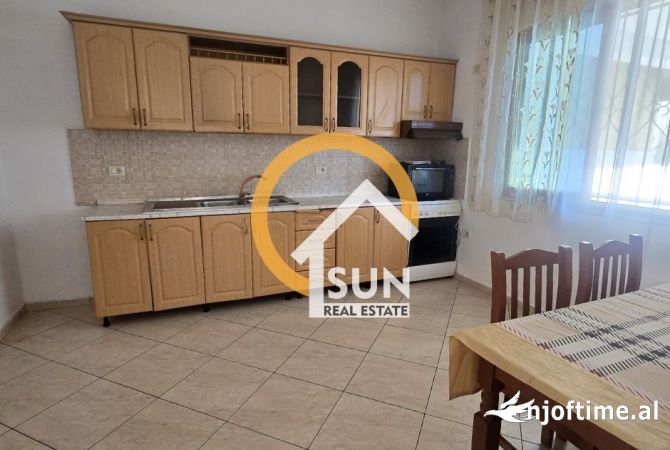 Shtepi me qera 2+1 ne Shkoder - 28,000 Leke