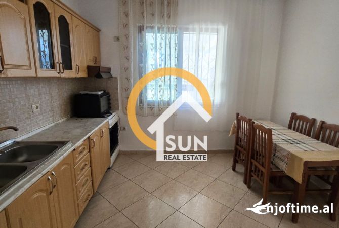 Shtepi me qera 2+1 ne Shkoder - 28,000 Leke
