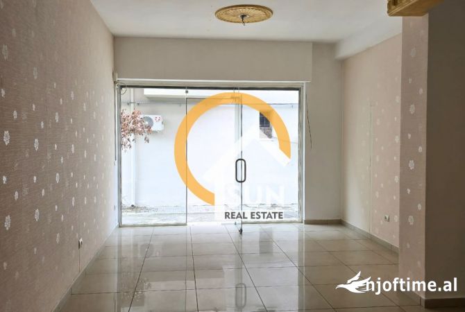 Ambient biznesi ne shitje 3+1 ne Shkoder - 77,000 Euro