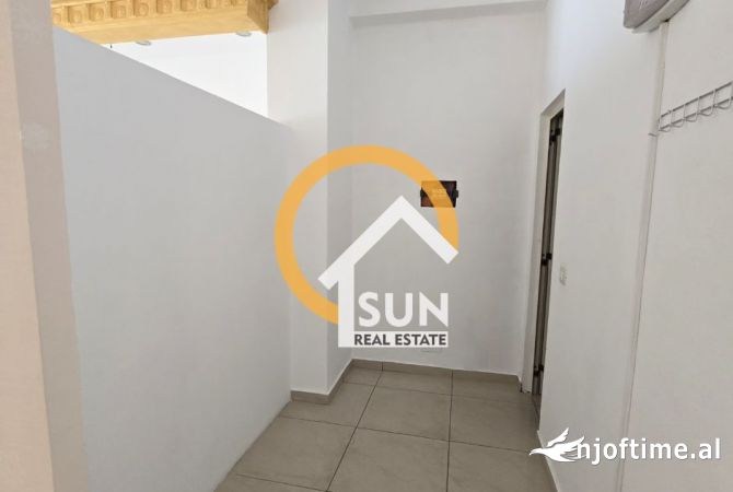 JEPET ME QIRA AMBIENT BIZNESI, PARRUCE, SHKODER